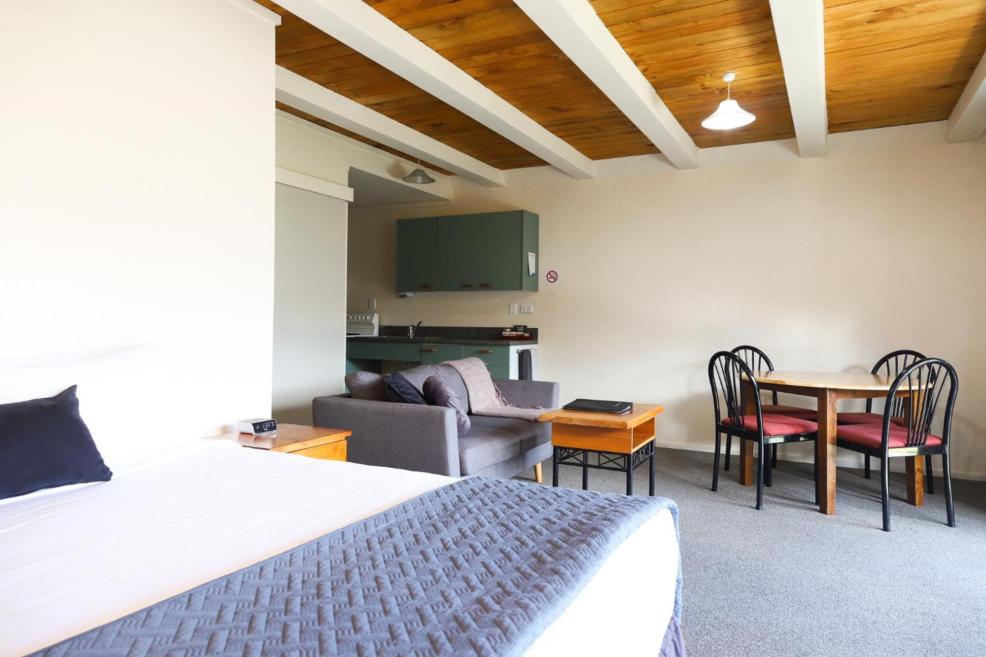 Ride Base Wanaka Apartments Exterior foto